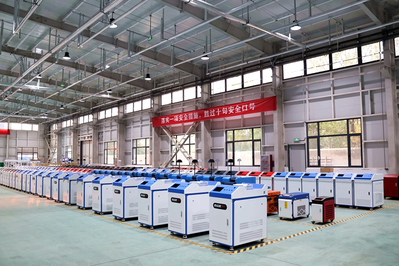 fiber laser welder.JPG