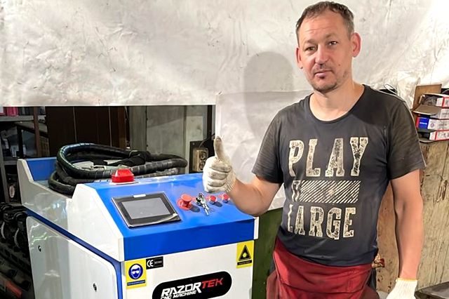 Razortek Fiber Laser Welder In Russia