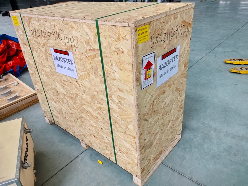 0912 法国2000w.jpg