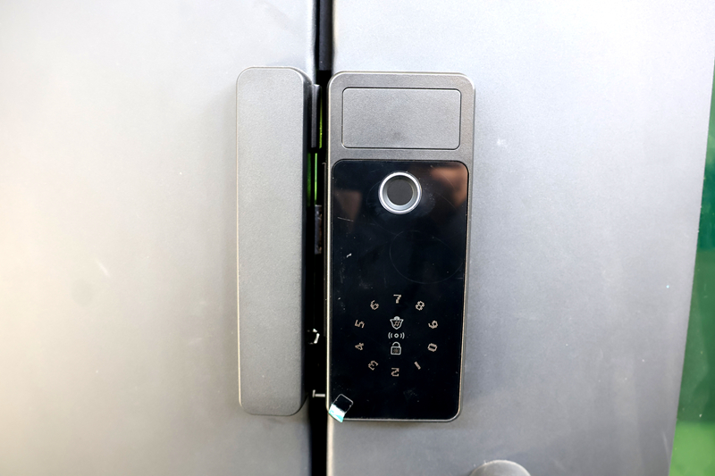 指纹锁.JPG