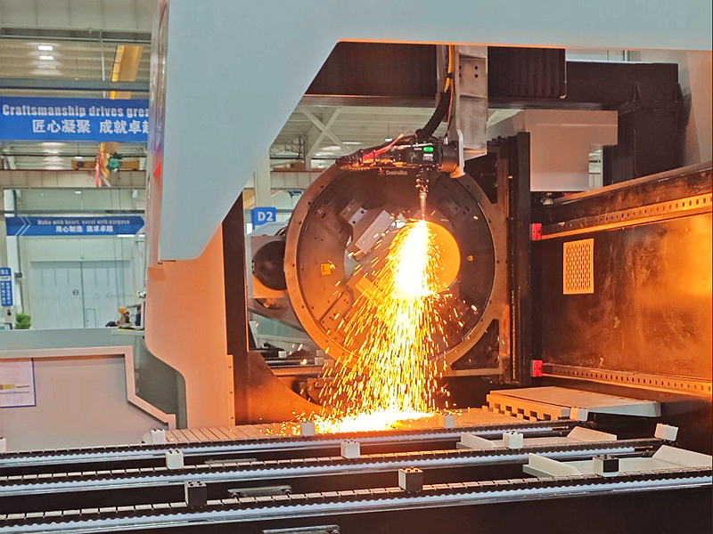 Razortek CNC | What are the functions of fiber laser cutting machine?
